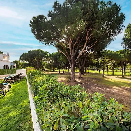 Old Village Area And Close To Amenities, Overlooking Golf Course Willa *