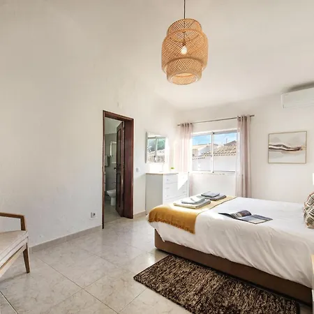 Old Village Area And Close To Amenities, Overlooking Golf Course Willa *
