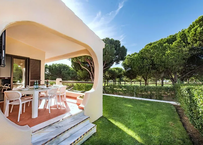 Villa Old Village Area And Close To Amenities, Overlooking Golf Course
