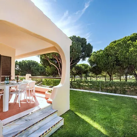 Вилла Old Village Area And Close To Amenities, Overlooking Golf Course
